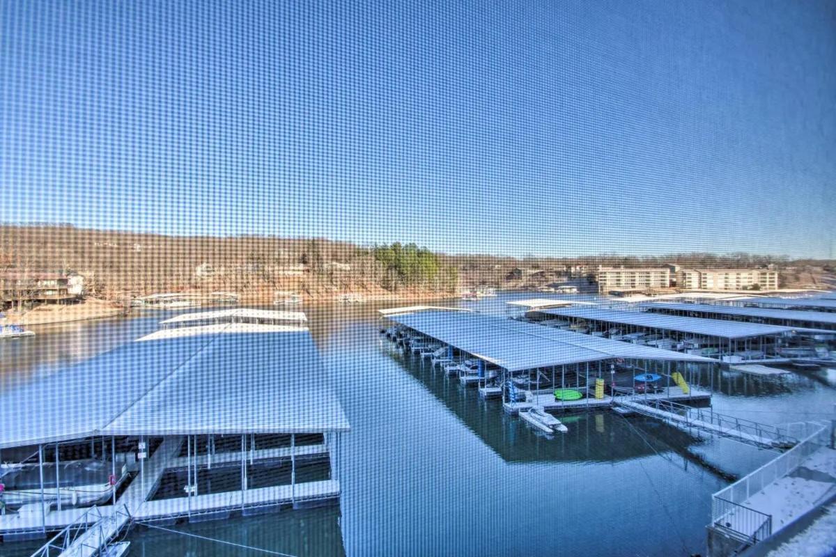 Waterfront Condo With Boat Slip! Lake Ozark Exterior foto